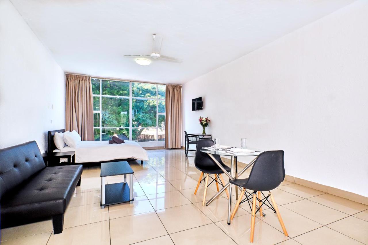 Inn & Out Sandton Park Johannesburg Ngoại thất bức ảnh
