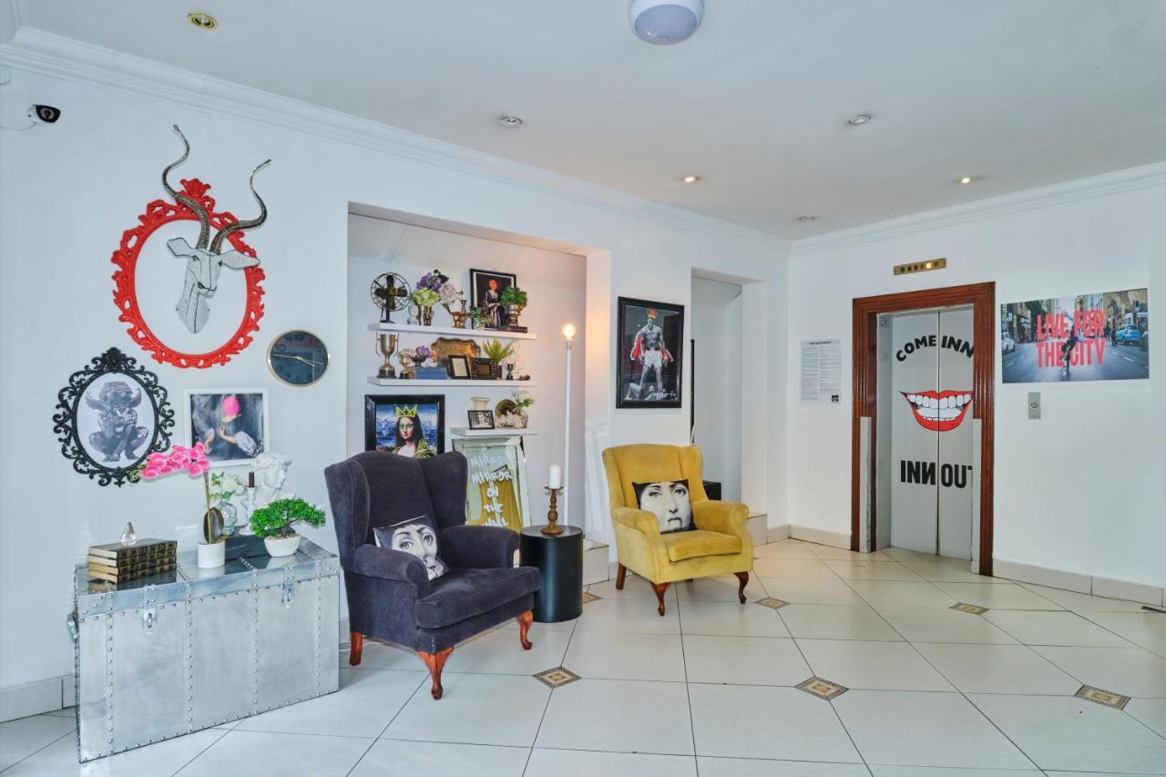 Inn & Out Sandton Park Johannesburg Ngoại thất bức ảnh