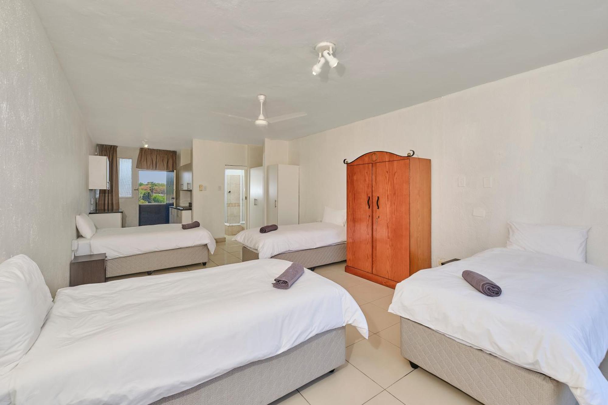 Inn & Out Sandton Park Johannesburg Ngoại thất bức ảnh